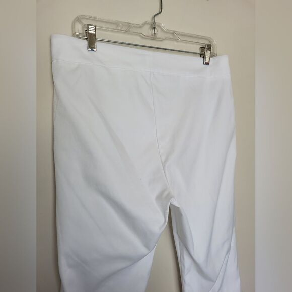 Avenue Montaigne Leo Flare Crop Pants White Stretchy Chic Coastal City Size 12 - Picture 11 of 13